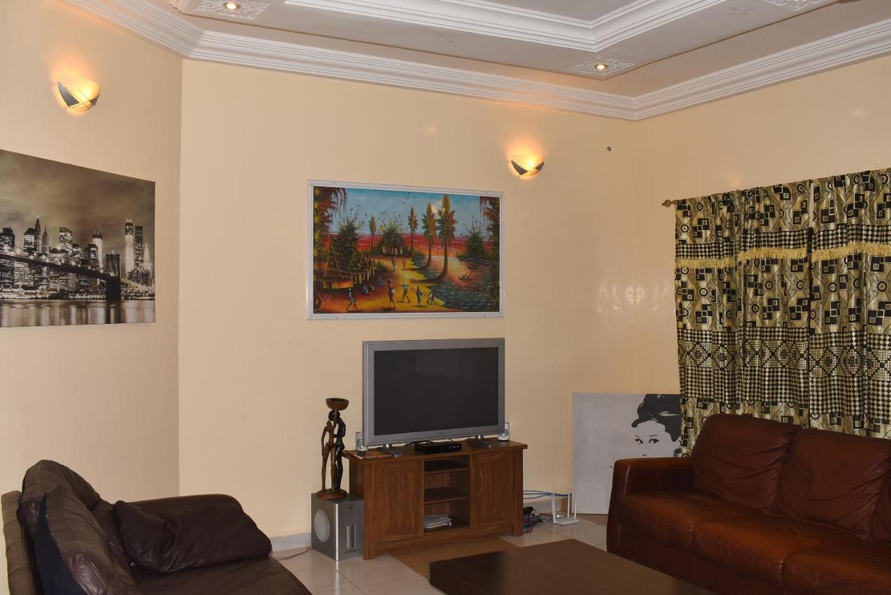 London Innn Gambia Brufut Dış mekan fotoğraf